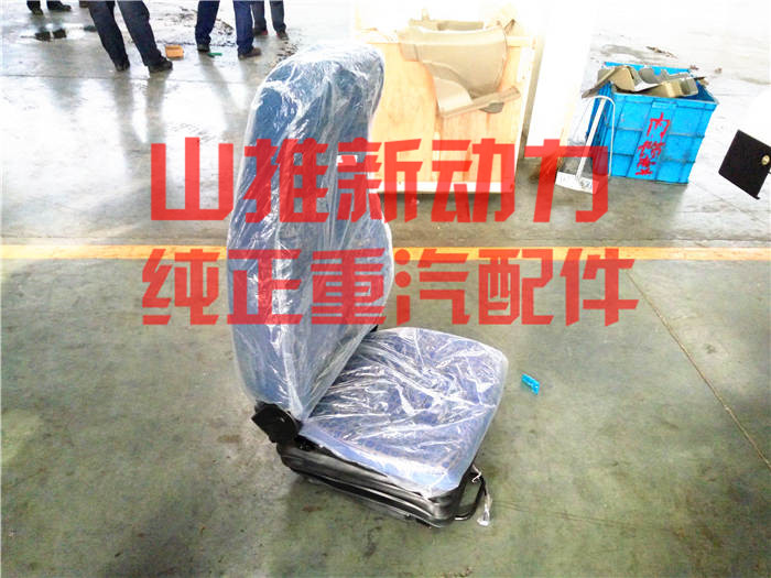 �����{�������